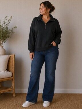 Gentle Warm Black Sweatshirt Size 2XL